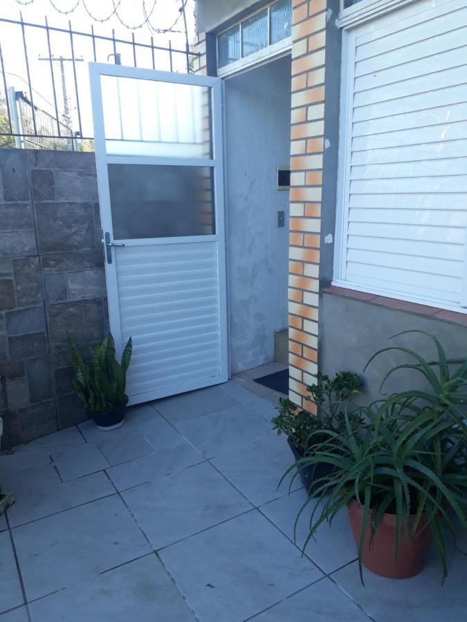 Apartamentos Por Diaria Av Domingos De Almeida 佩洛塔斯 外观 照片