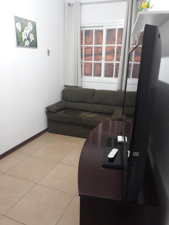 Apartamentos Por Diaria Av Domingos De Almeida 佩洛塔斯 外观 照片