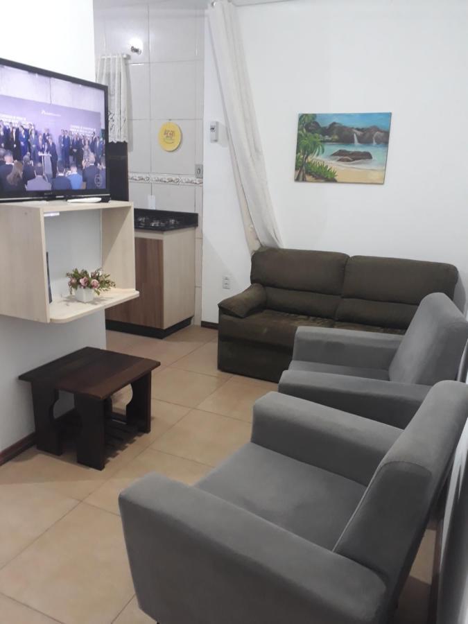 Apartamentos Por Diaria Av Domingos De Almeida 佩洛塔斯 外观 照片