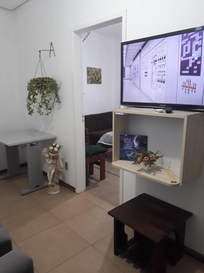 Apartamentos Por Diaria Av Domingos De Almeida 佩洛塔斯 外观 照片